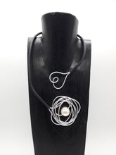 Carica l'immagine nel visualizzatore di Gallery, Collana Le Modellabili - Perla