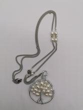 Carica l'immagine nel visualizzatore di Gallery, Albero della vita con perle