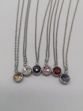 Carica l'immagine nel visualizzatore di Gallery, Collana I Coriandoli