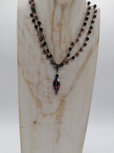 Carica l'immagine nel visualizzatore di Gallery, Collana "Le Catenelle" bronzo con ciondolo double face