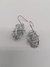 Carica l'immagine nel visualizzatore di Gallery, Orecchini Le Ingarbugliate - tra il dire e il fare