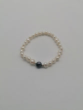 Carica l&#39;immagine nel visualizzatore di Gallery, Bracciale con perle di fiume naturali - tra il dire e il fare
