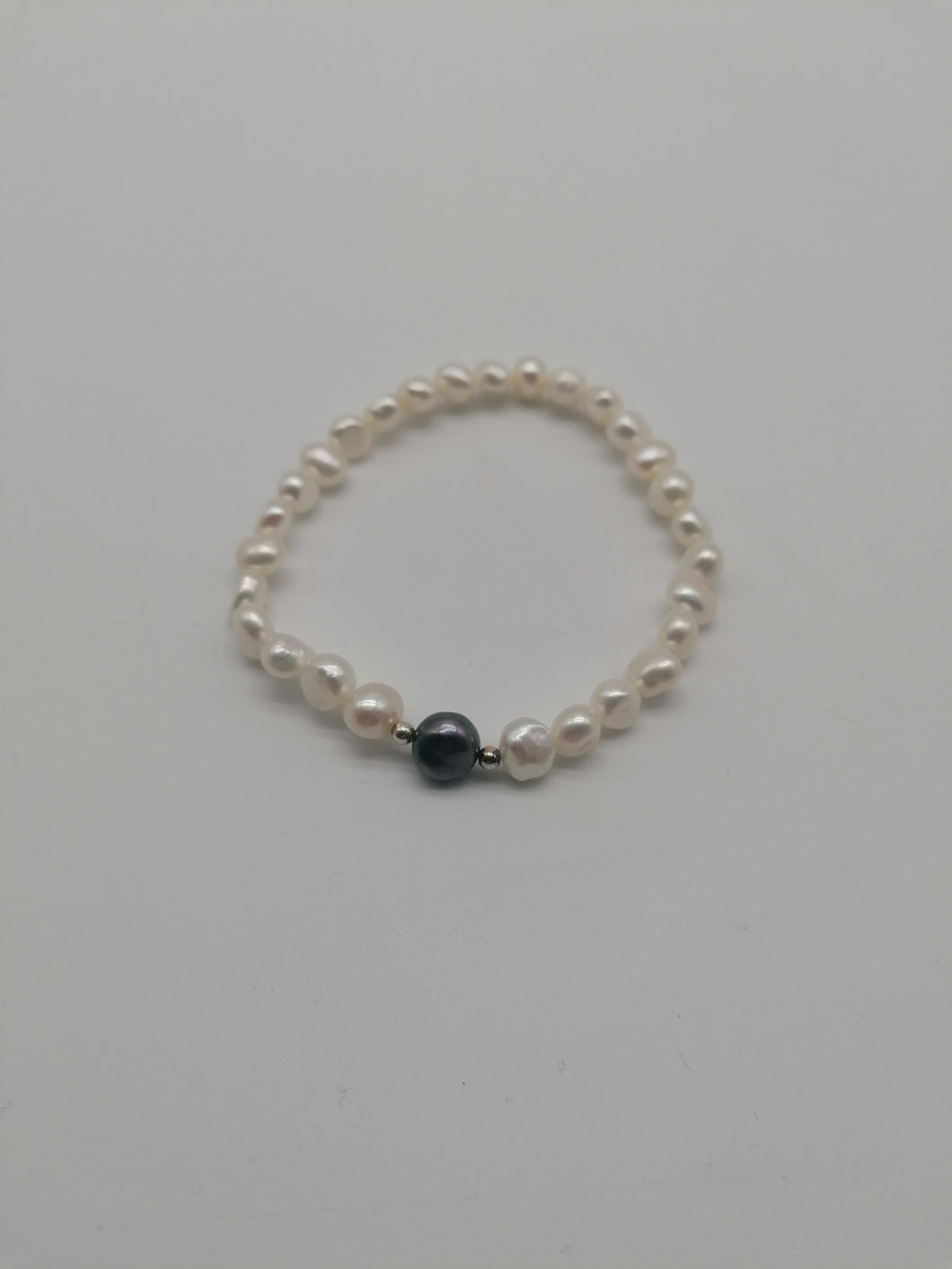 Bracciale con perle di fiume naturali - tra il dire e il fare