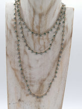 Carica l&#39;immagine nel visualizzatore di Gallery, Collana &quot;Le Catenelle&quot; azzurro e oro
